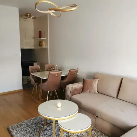 Alex Lux Banjaluka *