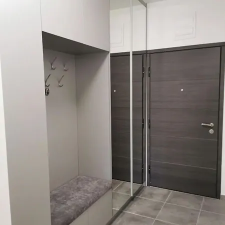 Alex Lux Banjaluka *