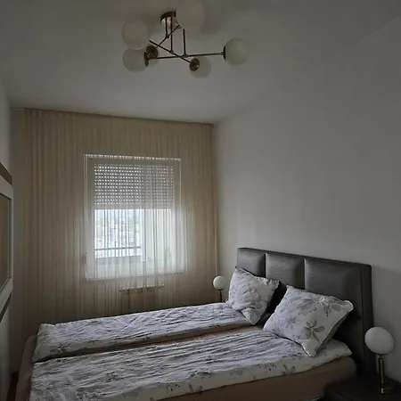 Alex Lux Banjaluka Apartamento